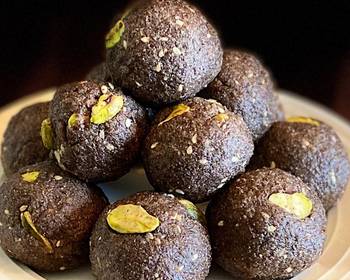 Fast Cooking Methods Nachni ragi ladoo Very Delicious