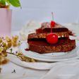 Brownis coklat banget