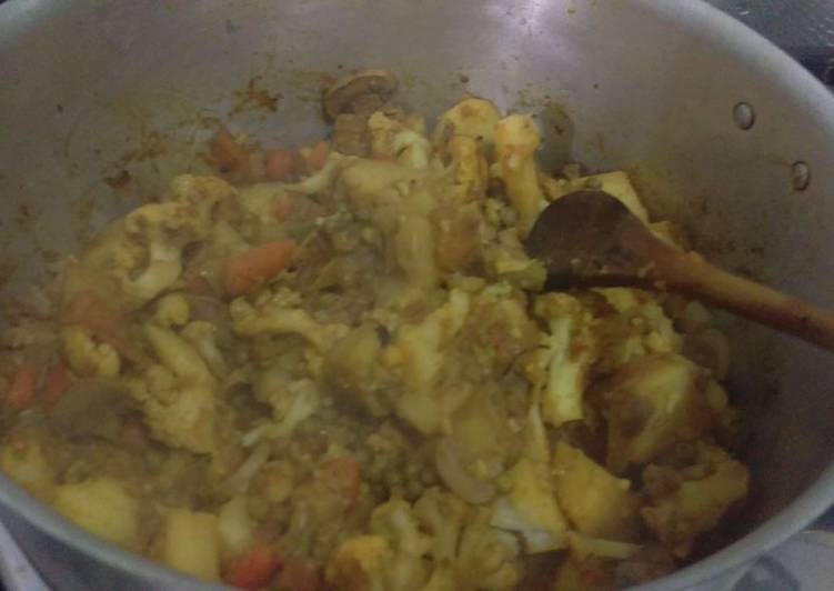 Recipe of Favorite Vegetables Curry