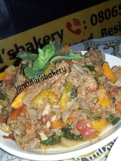 Scent leaf sauce ainihin hoton girkin