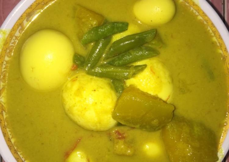 Resep Telur kuah santan dengan labu kuning Anti Gagal