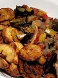 Fried plantain and feferiti sauce