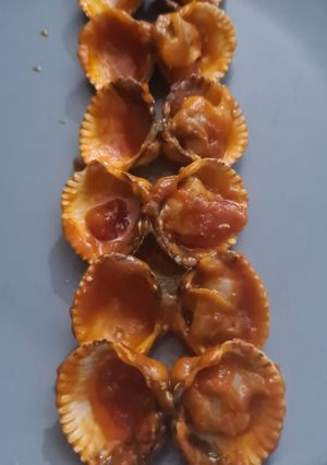 Una foto de Berberechos naturales en salsa picante