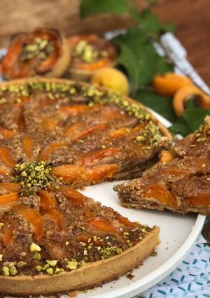Une photo de Tarte amande abricot
