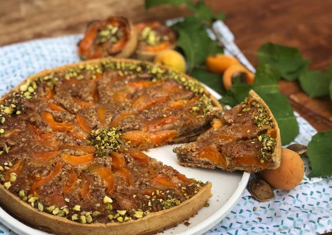 Simple Way to Make Tarte amande abricot