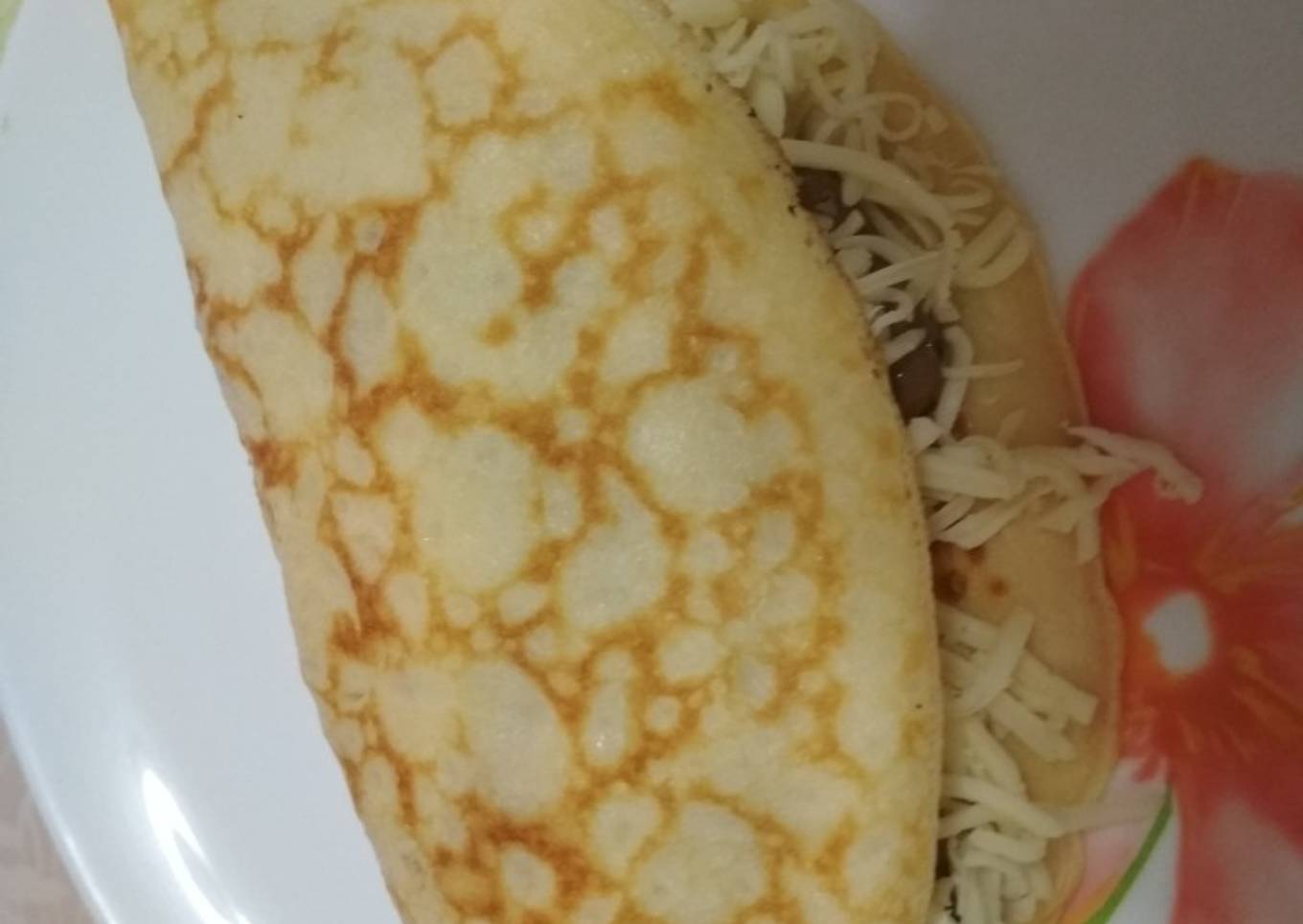 Crepes saladas de champiñones, tomate y queso