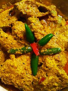 সরষে ইলিশ (sorshe ilish recipe in Bengali) রেসিপির প্রধান ছবি
