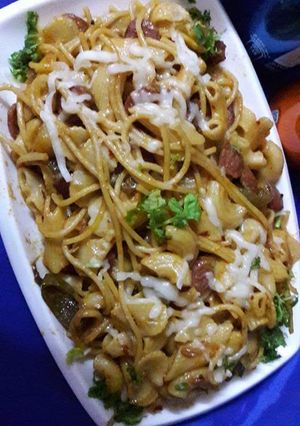 A picture of Cheezi Pasta.