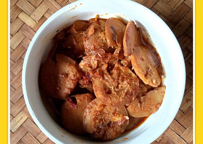 Semur jengkol khas Betawi