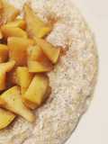 Porridge di amaranto con mele speziate