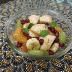 A picture of Fruit chaat.