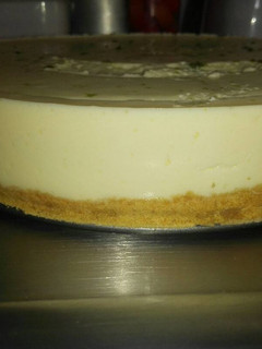 Una foto de Postre de Limón Fácil