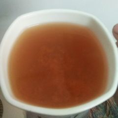 A picture of Easy clear Tomato soup.