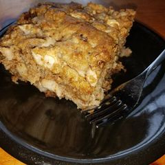 A picture of Apple Cake.