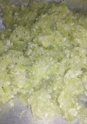 लौकी का हलवा (Lauki ka halwa recipe in hindi) रेसिपी मुख्य फोटो