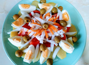 Foto principal de Ensalada campera con surimi