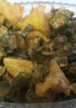 A picture of Bhindi Aloo.