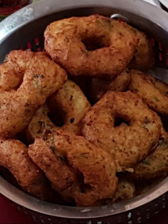 A picture of Rice vada.
