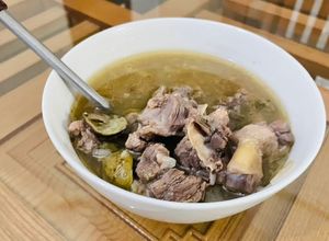 Hình của món Vịt om sấu.