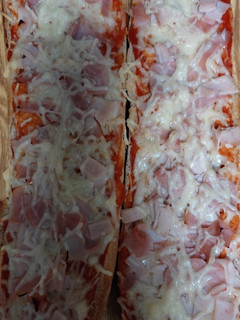 Una foto de Pan pizza