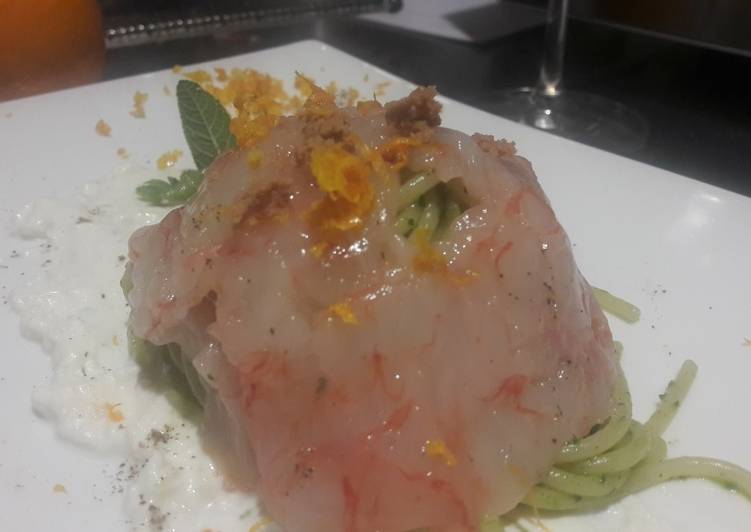 Spaghetti alla crema di cime di rapa burrata gamberoni bottarga