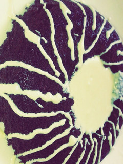 A picture of Microwave 5min Oreo Cake With White Chocolate.