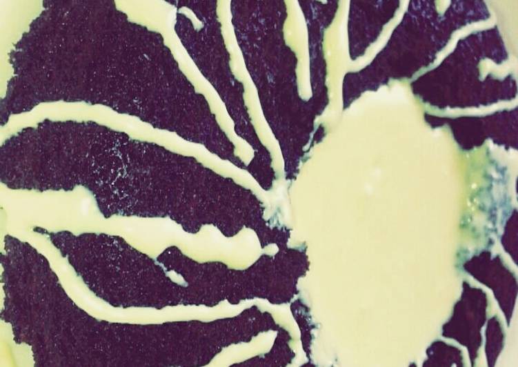 Steps to Prepare Perfect Microwave 5min Oreo Cake With White Chocolate