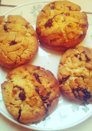 Une photo de Cookies noix de coco, chocolat et cacahuettes concassées