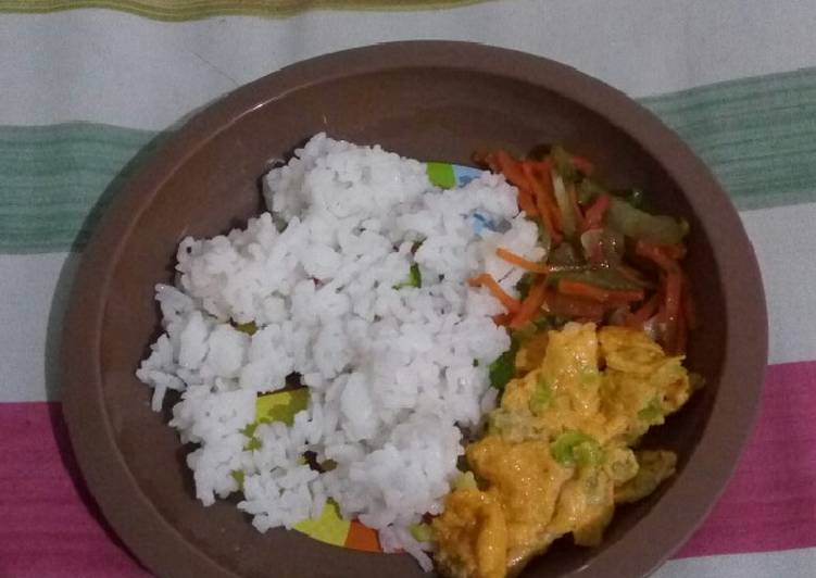 Resep: MPASI 13 Bulan - Nasi Telor Sayur yang Nikmat