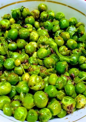 A picture of Stir Fried Green Peas.