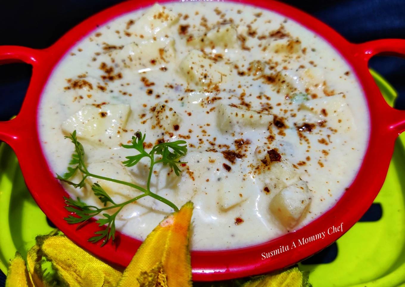 Apple and boiled potato raita