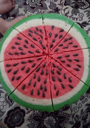 عکسی از دستور کیک هندوانه ای تابه ای بدون فر