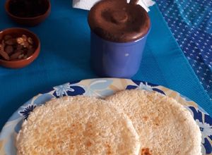 Una foto de Mbeju paraguay (torta de almidón para desayuno)