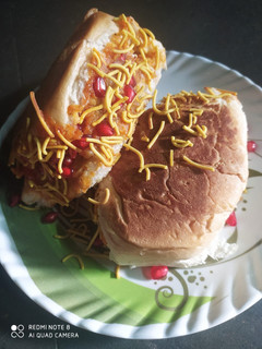 कच्छी दाबेली (Kachhi dabeli recipe in Hindi) रेसिपी मुख्य फोटो