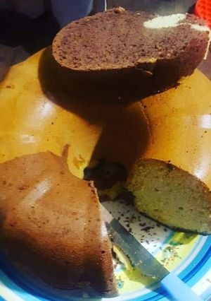Una foto de Torta marmolada en savarin y cacerola Essen
