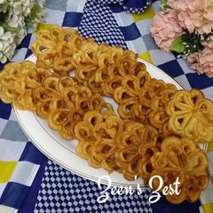 A picture of Achappam or Kerala Rose Cookies.