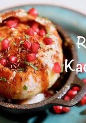 A picture of Delhi#special#Raj Kachori.