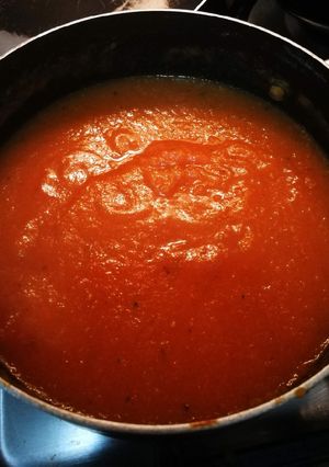 Una foto de Salsa roja natural