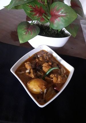 চিকেন কারি(chicken curry recipe in bengali) রেসিপির প্রধান ছবি
