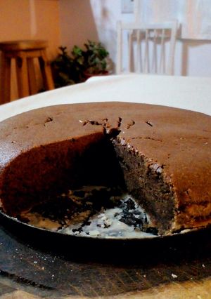 Una foto de Brownie de chocolate húmedo