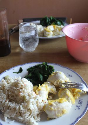 Una foto de Almuerzo, copilado con KC, FZ, G, VdGG, Y, y W r, pero con onda asiática
