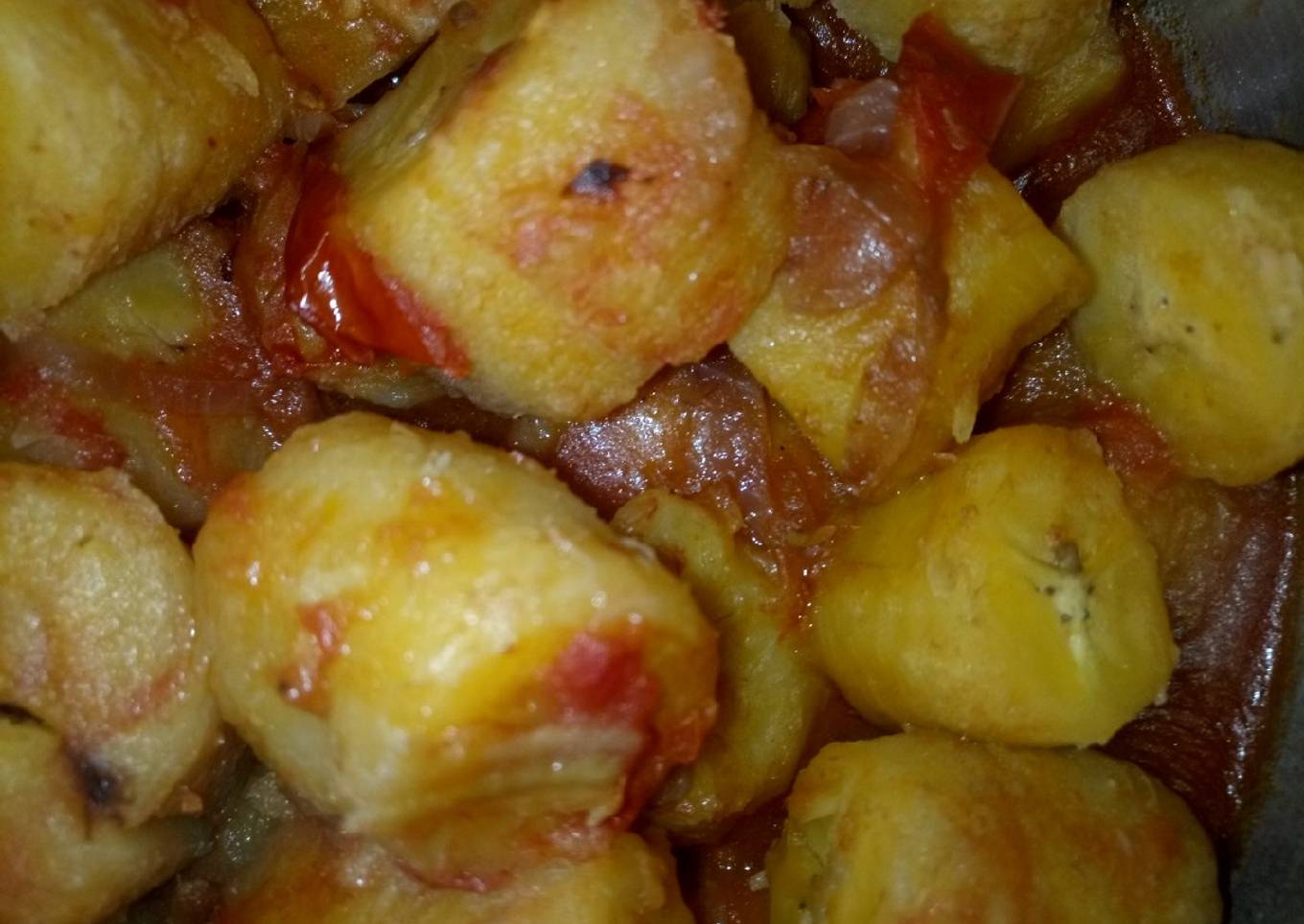 Stew banana