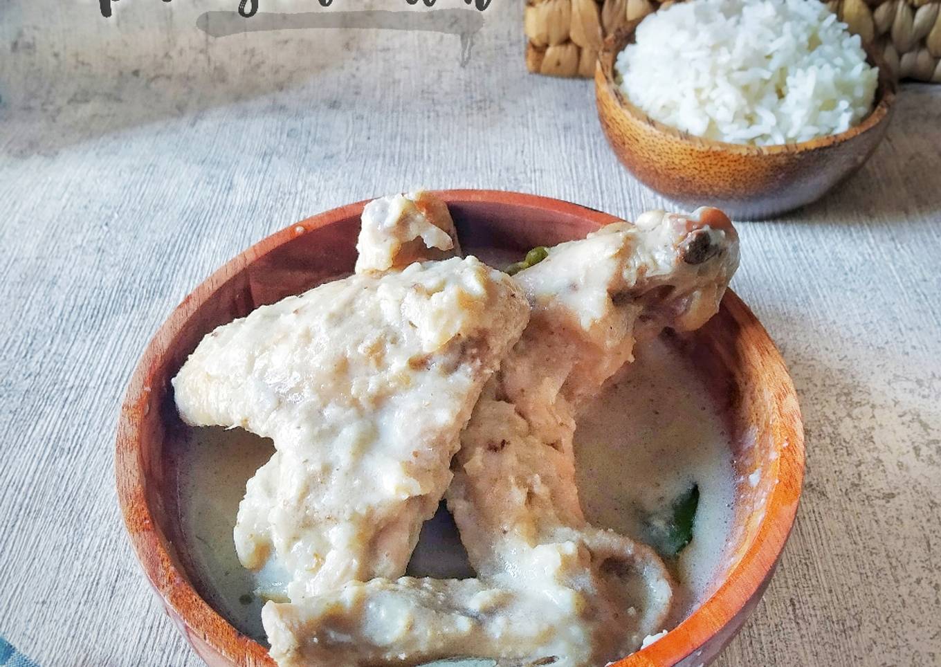 Opor Ayam Putih