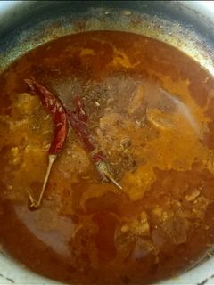 गट्टे की सब्जी (Gatte ki sabzi recipe in Hindi) रेसिपी मुख्य फोटो