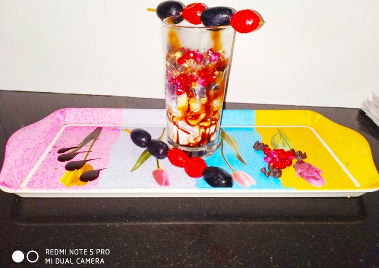 Fruit and nut Chia salad Fruit and nut Chia salad