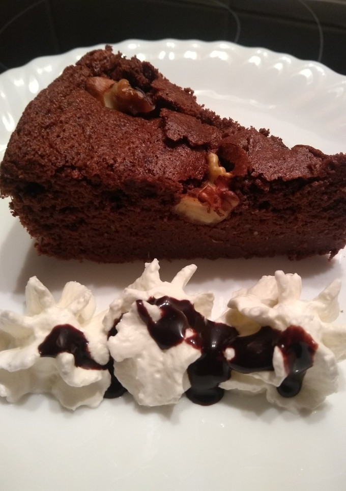 Una foto de Brownie de calabacín