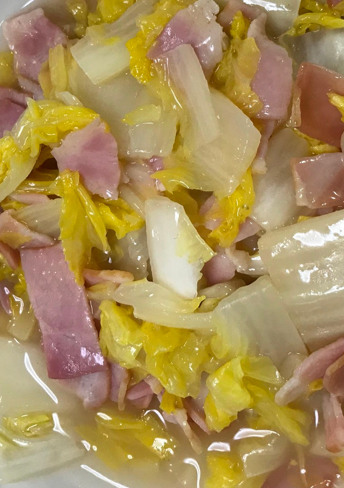 Una foto de Easy Combinación de repollo chino & tocino