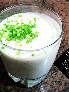 A picture of Vanilla lime smoothie.