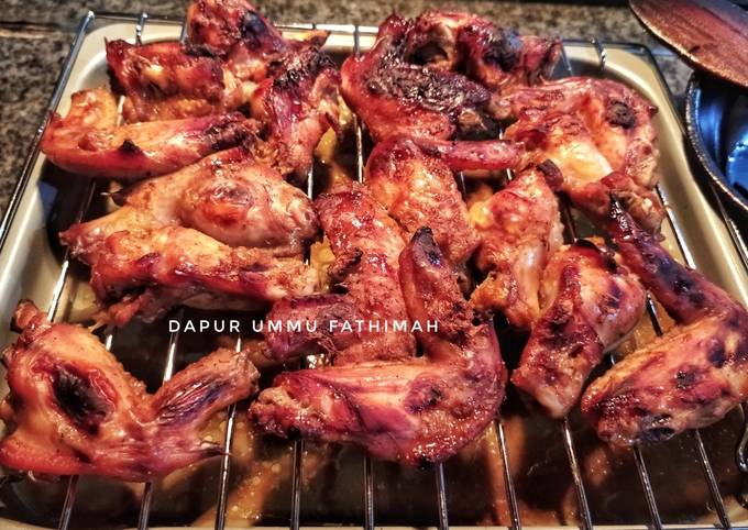 Oven BBQ Chicken Wings