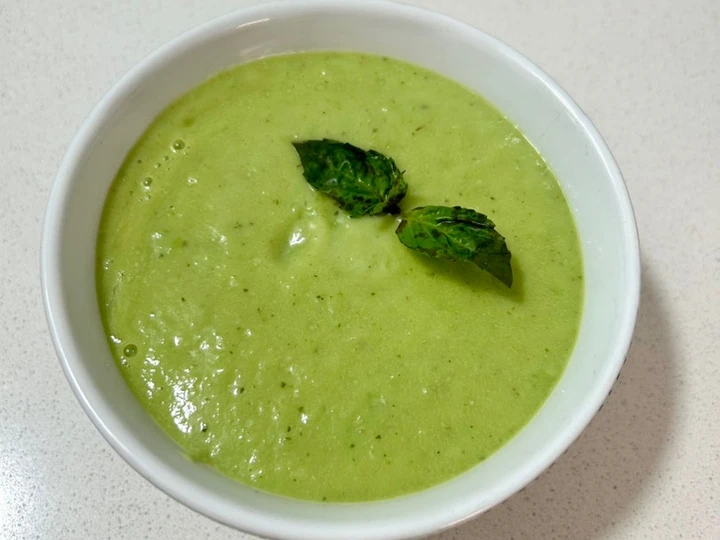 Receta Salmorejo de aguacate  que Muy delicioso